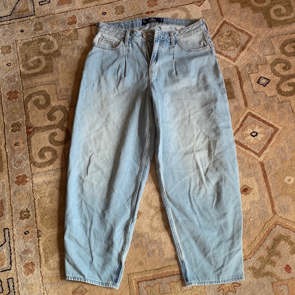 Hollister balloon jeans